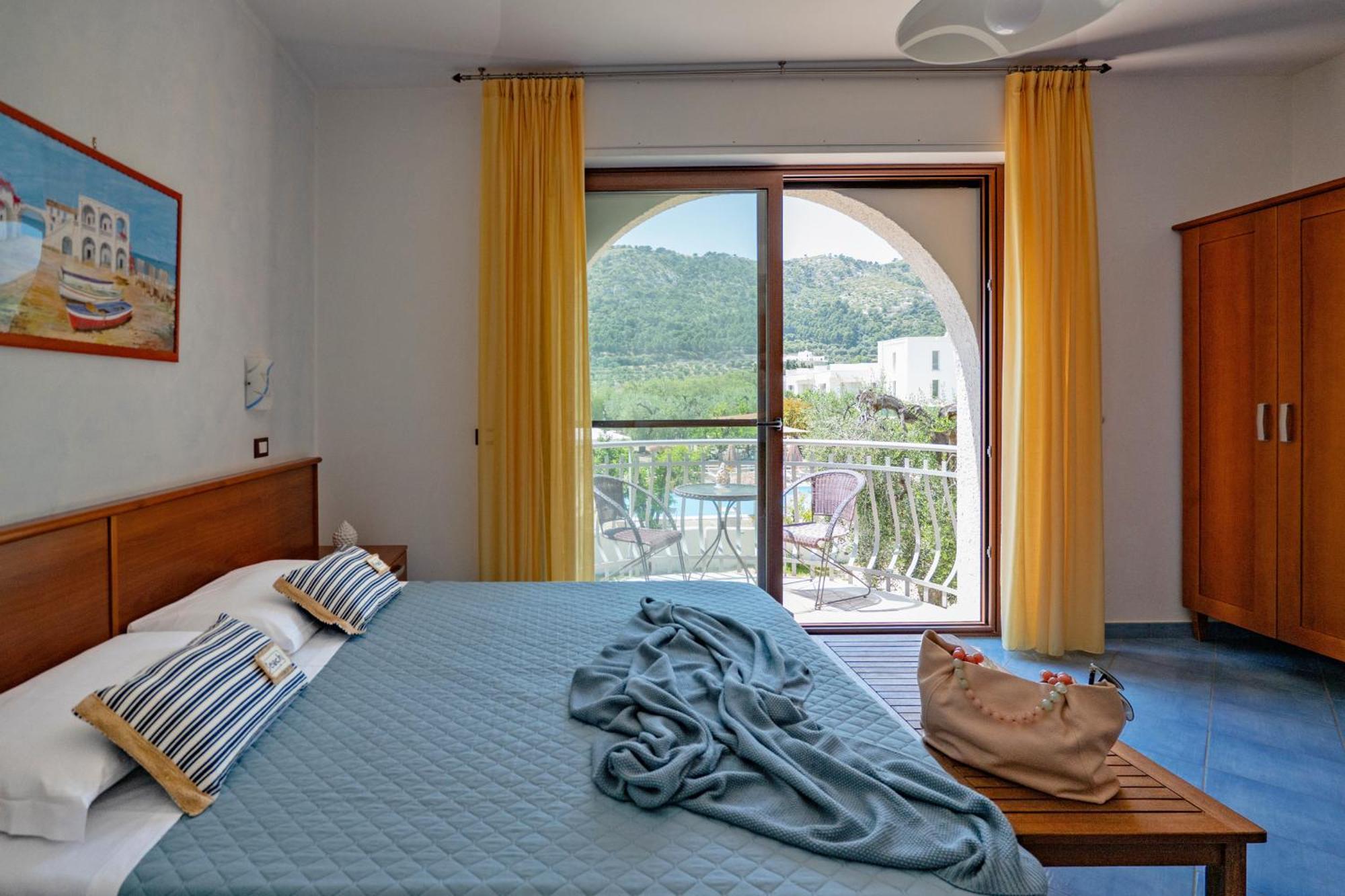 Hotel Residence Torre Del Porto Mattinata Εξωτερικό φωτογραφία